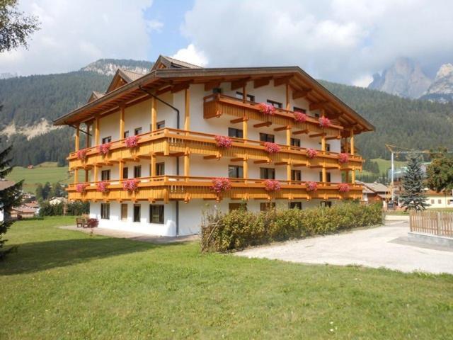 Residence Dolomia Поцца-ді-Фасса Екстер'єр фото